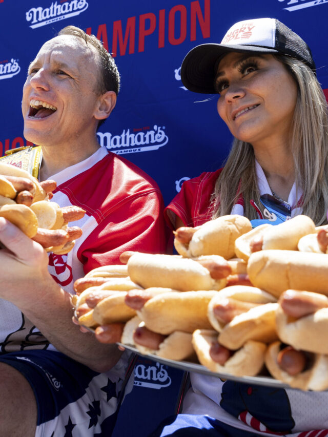 10 Short Points about Joey Chestnut’s Victory at Nathan’s Hot Dog Eating Contest